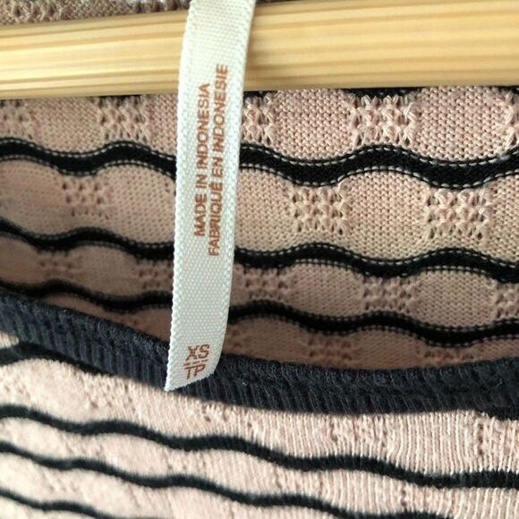 Free People XS‎ Striped Longsleeve Peplum Sweater Blouse - Picture 4 of 6